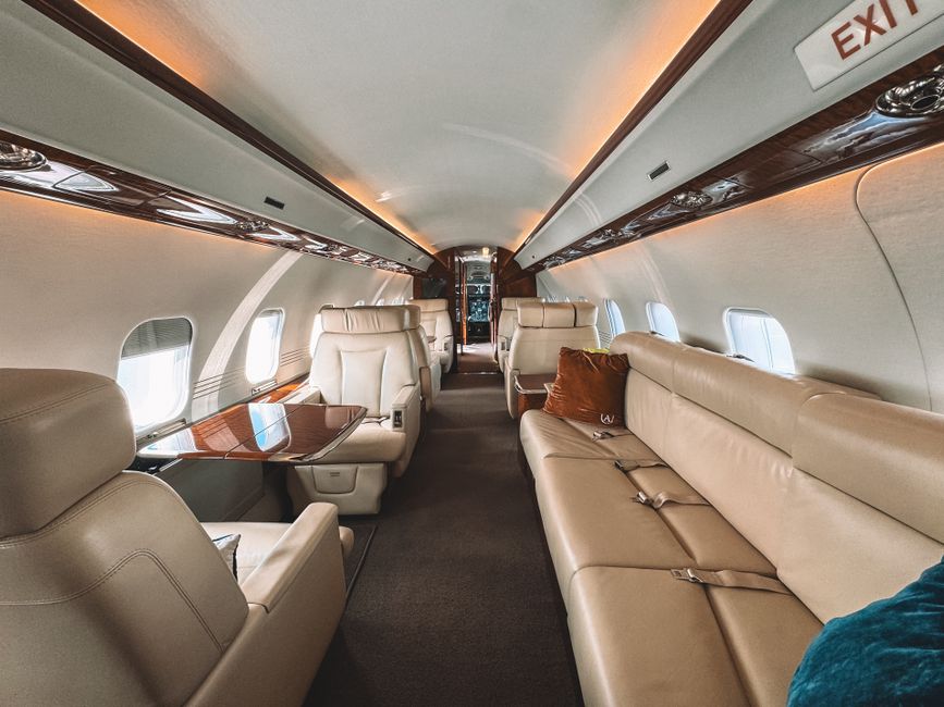 How to Attract and Close High-End Luxury Travel Clients: The 7-Figure Advisor Playbook